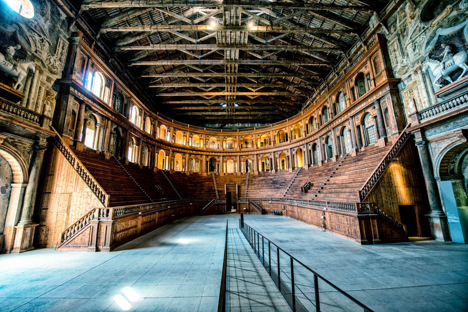 National Gallery Museum - Farnese Theater