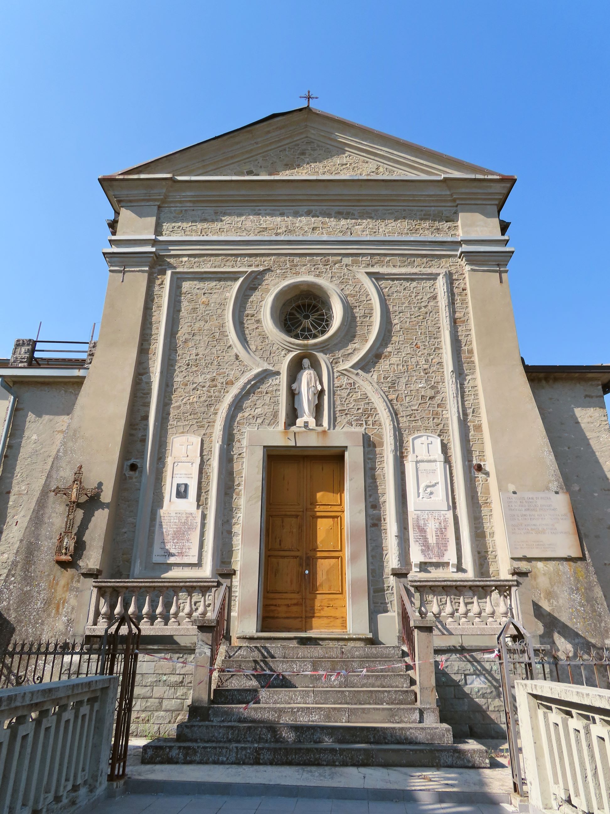 Chiesa di San Martino Vescovo Specchio Solignano facciata 3 2022 06 16 p