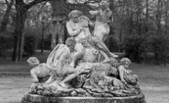 Il Gruppo del Sileno nel Parco Ducale di Parma