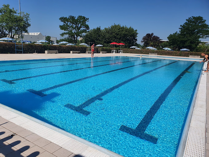 piscina colorno